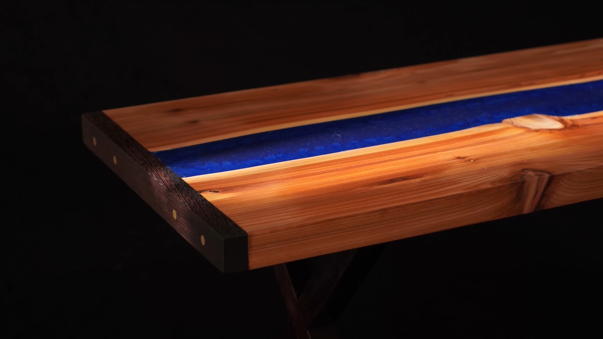 Live Edge and Furniture